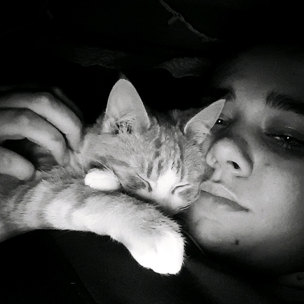 Meet your Posher, Makayla